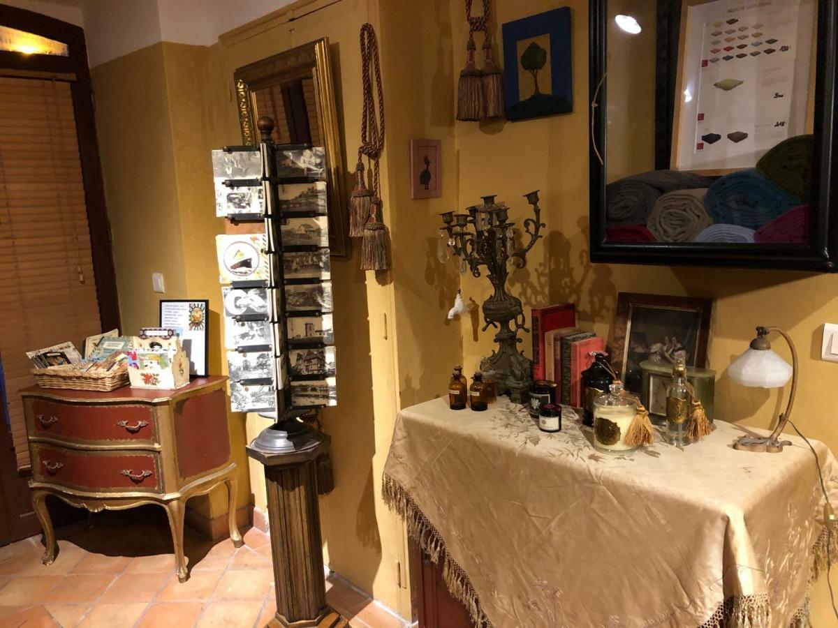 Hotel Particulier Des Lumieres Moustiers-Sainte-Marie Εξωτερικό φωτογραφία